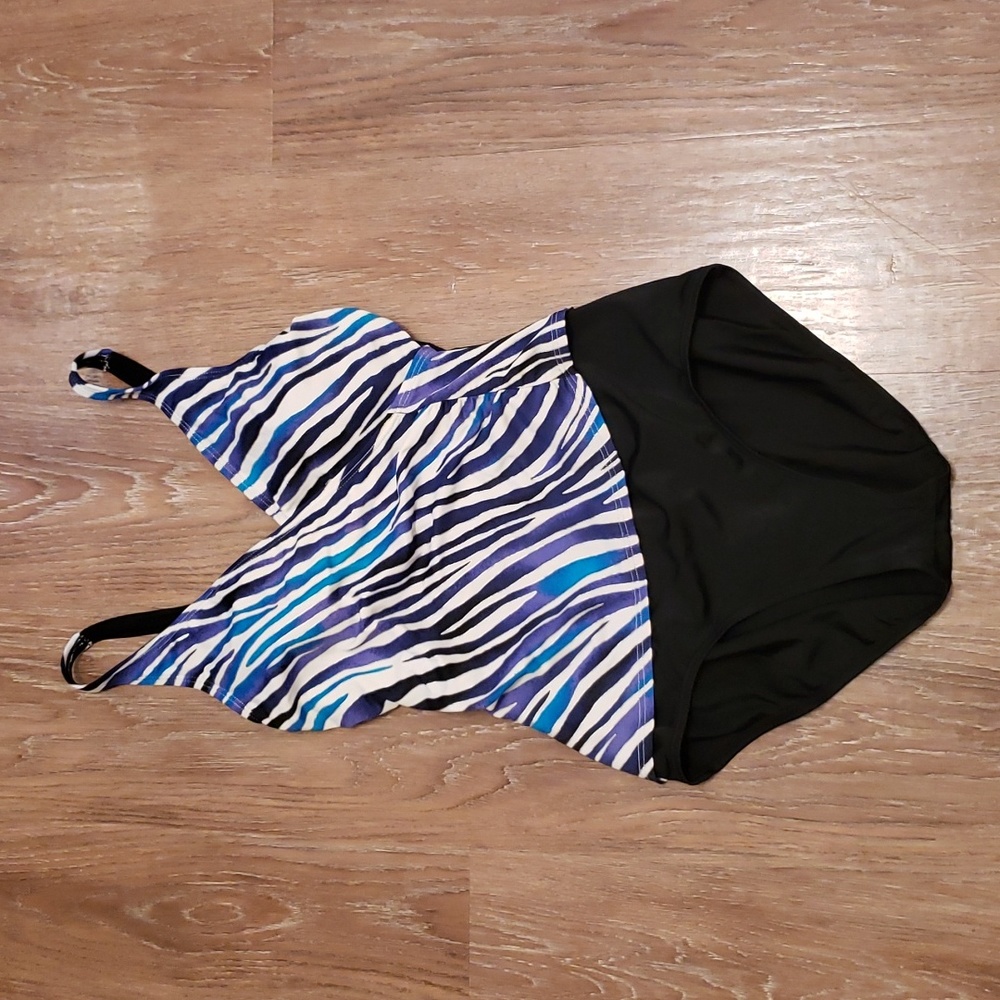 (10) Jantzen Zebra Print Colorful V Neck One Piece Swimsuit Beach Vacation Pool
